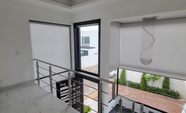 En alquiler lujosa y moderna casa semiamoblada en Isla Mocoli, Samborondon