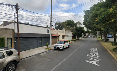 Venta de Casa en Remate, con gran ubicación, cerca Pabellón Cuemanco, Col. Cuemanco, Tlalpan, CDMX