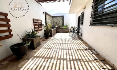 Casa en VENTA Excelente Ubicación 🏠 ✨ por Blvd. 4 siglos