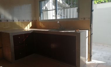 CÉNTRICA CASA DE 3 RECAMARAS EN RENTA