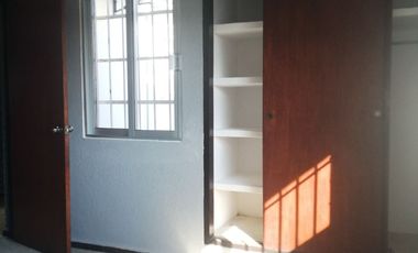 CÉNTRICA CASA DE 3 RECAMARAS EN RENTA