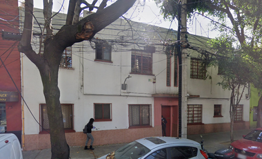 Venta de Casa en Remate, gran ubicación cerca de Hospital General de México, Col. Escandón, Miguel Hidalgo, CDMX