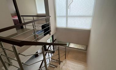 En venta lujosa casa al lago en Arrecife, Isla Mocoli, Via Samborondon