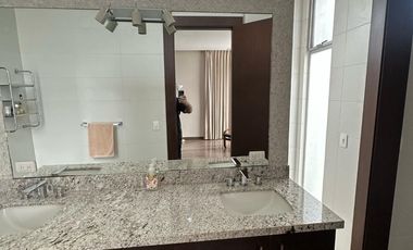 En venta lujosa casa al lago en Arrecife, Isla Mocoli, Via Samborondon