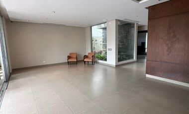 En venta lujosa casa al lago en Arrecife, Isla Mocoli, Via Samborondon