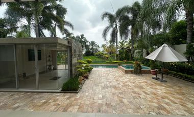 En venta lujosa casa al lago en Arrecife, Isla Mocoli, Via Samborondon