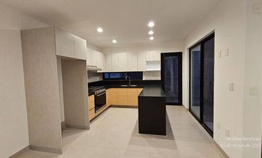 RENTA - Estrene Casa de 3 Recamaras en Condominio VIU Panorama