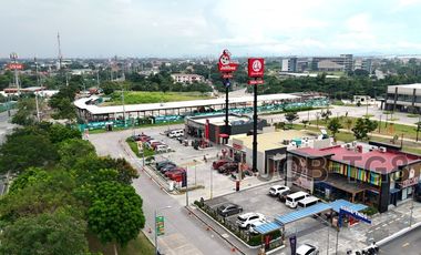 Investment condo for sale in Vermosa Cavite Da La salle zobel Daang hari