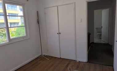 $ 850.000 SE ARRIENDA COMODO CHALET, MUY BUENA UBICACION