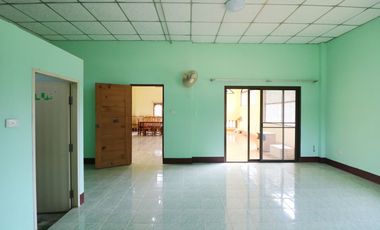 For Sale: 2 Homes + Shop on 2+ Rai – Lam Pao, Kalasin, Thailand