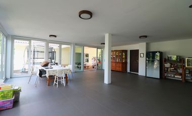 Two Modern Homes for Sale – 5 Bed, 4 Bath, 2 Levels, 1 Rai, Kumphawapi, Udon Thani, Thailand