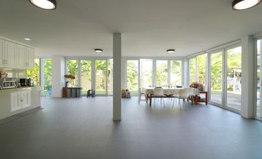 Two Modern Homes for Sale – 5 Bed, 4 Bath, 2 Levels, 1 Rai, Kumphawapi, Udon Thani, Thailand