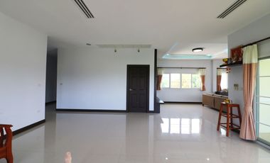 Two Modern Homes for Sale – 5 Bed, 4 Bath, 2 Levels, 1 Rai, Kumphawapi, Udon Thani, Thailand