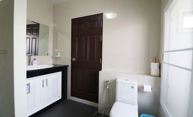 Two Modern Homes for Sale – 5 Bed, 4 Bath, 2 Levels, 1 Rai, Kumphawapi, Udon Thani, Thailand