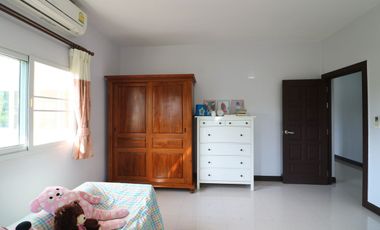 Two Modern Homes for Sale – 5 Bed, 4 Bath, 2 Levels, 1 Rai, Kumphawapi, Udon Thani, Thailand