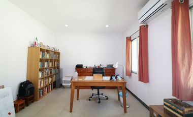 Two Modern Homes for Sale – 5 Bed, 4 Bath, 2 Levels, 1 Rai, Kumphawapi, Udon Thani, Thailand