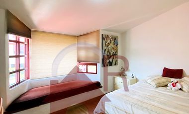 Venta Casa con vigilancia 24-7