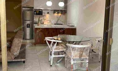 Alquiler de departamento Amoblado, ascensor, condominio con seguridad, sector Kennedy Norte