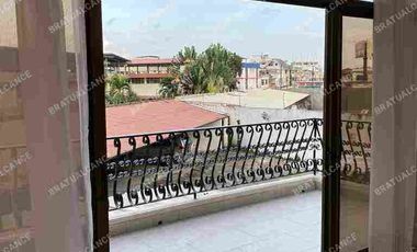 Alquiler de departamento Amoblado, ascensor, condominio con seguridad, sector Kennedy Norte