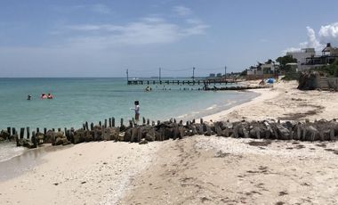 Casa en venta en el puerto de Chelem