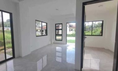 READY FOR OCCUPANCY SINGLE DETACHED HOUSE AND LOT FOR SALE IN MINGLANILLA CEBU CITY