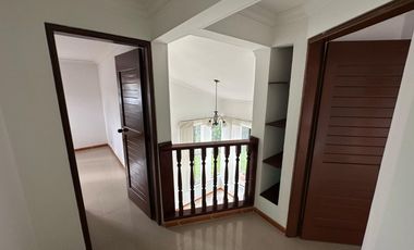 Venta de Casa en Condominio Cerros del Virrey