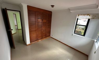 Venta de Casa en Condominio Cerros del Virrey