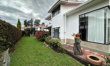 Venta de Casa en Condominio Cerros del Virrey