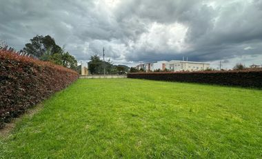 Venta de Lote Condominio Cerros del Virrey