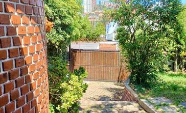 SE VENDE HERMOSA CASA EN REÑACA SECTOR LOS ALMENDROS UF 10000 VIÑA DEL MAR