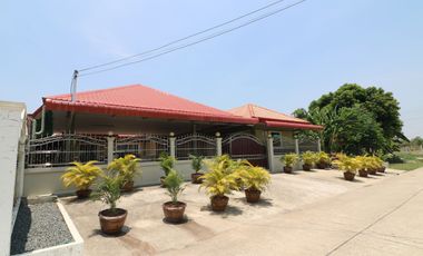 2 Homes Comprising 4 Bedrooms, 4 Bathrooms For Sale in Hin Khon, Lam Plai Mat, Buriram, Thailand