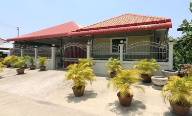 2 Homes Comprising 4 Bedrooms, 4 Bathrooms For Sale in Hin Khon, Lam Plai Mat, Buriram, Thailand