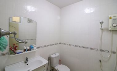 2 Homes Comprising 4 Bedrooms, 4 Bathrooms For Sale in Hin Khon, Lam Plai Mat, Buriram, Thailand