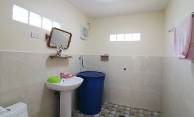 2 Homes Comprising 4 Bedrooms, 4 Bathrooms For Sale in Hin Khon, Lam Plai Mat, Buriram, Thailand