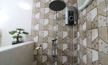 2 Homes Comprising 4 Bedrooms, 4 Bathrooms For Sale in Hin Khon, Lam Plai Mat, Buriram, Thailand