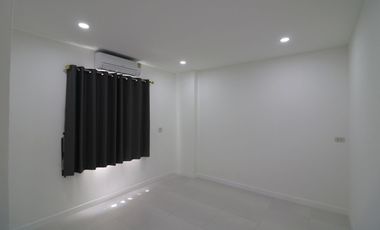 4-Bedroom 4-Bath Modern Home for Sale in Chum Phae, Khon Kaen – Spacious 2-Storey House in Thailand