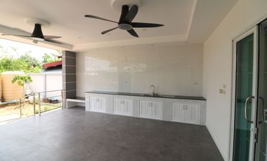 4-Bedroom 4-Bath Modern Home for Sale in Chum Phae, Khon Kaen – Spacious 2-Storey House in Thailand