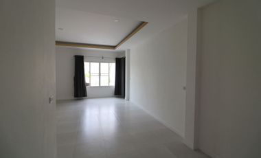 4-Bedroom 4-Bath Modern Home for Sale in Chum Phae, Khon Kaen – Spacious 2-Storey House in Thailand