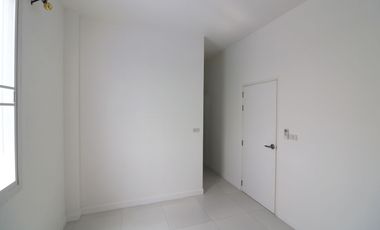 4-Bedroom 4-Bath Modern Home for Sale in Chum Phae, Khon Kaen – Spacious 2-Storey House in Thailand