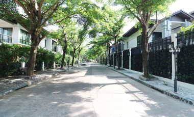 Luxury 3-Bedroom House for Sale in Le Cellini Estate, Udon Thani, Thailand