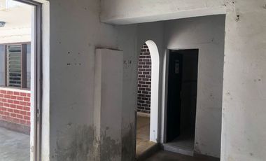 OCASION!! Casa como Terreno en Av. Víctor Larco Herrera-Buenos Aires-Trujillo