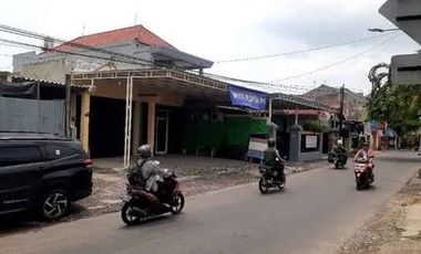Disewakan Murah Ruko Nol Jalan Raya Lokasi Jambangan Surabaya Selatan