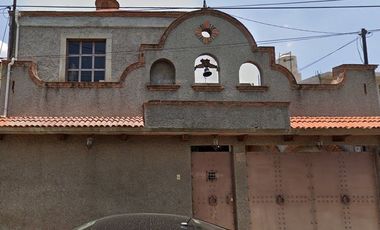 Casa en venta en San Mateo Ixtacalco, Cuautitlán, México