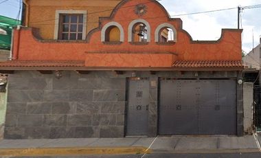 Casa en venta en San Mateo Ixtacalco, Cuautitlán, México