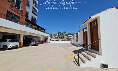 Ultima unidad disponible con espectacular vista de Puerto Vallarta - centrico