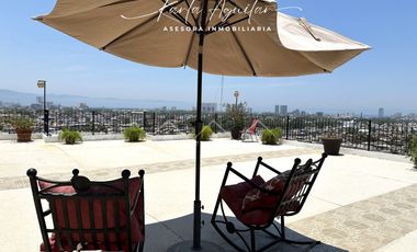 Ultima unidad disponible con espectacular vista de Puerto Vallarta - centrico