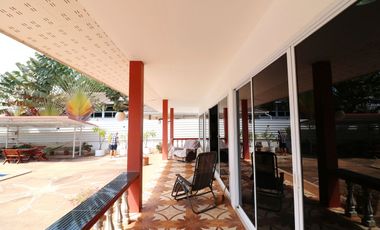 Luxury 4 BRM, 5 BATH Home for Sale in Ban Tat, Udon Thani – Stylish Family Living in Thailand