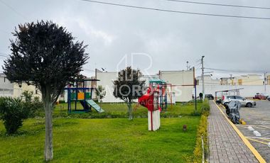 Oportunidad $49.000 Vendo Casa Sector Calderón cerca de Plaza El Coral