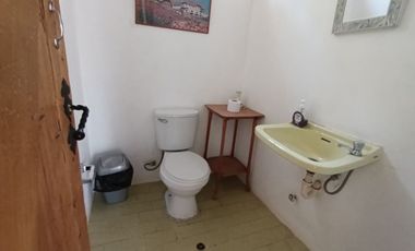 🏡 ¡Inversión Segura En Zona Exclusiva! Se Vende Casa Como Terreno En Residencial La Angostura 🌴