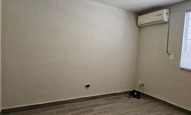 Casa en Renta colonial cumbres Monterrey N.L